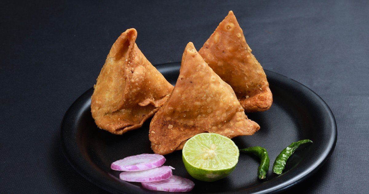 Bhola Misthan Bhandaar - Why Everyone’s Talking About Tasty Samosa in Ranchi